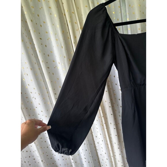 All In Favor NWT Square-Neck Princess Seam Peek-A-Boo Smocked Back Mini Dress XS - Picture 4 of 9